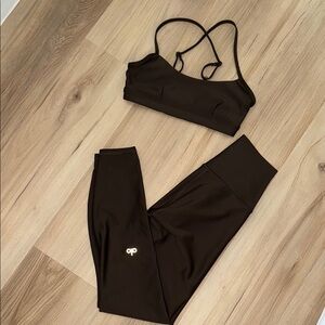 ALO Yoga Dark Brown Activewear Set